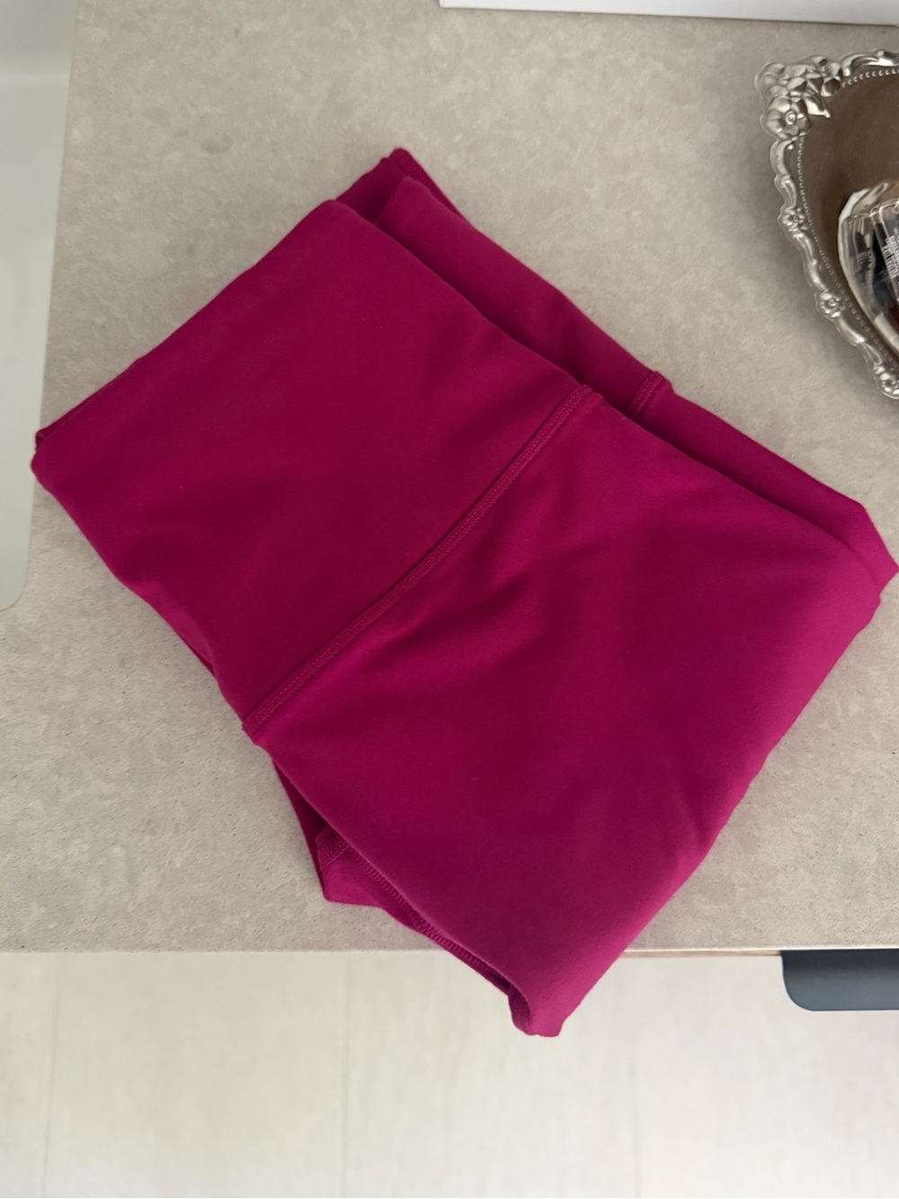Bandier x Something Navy Magenta Leggings